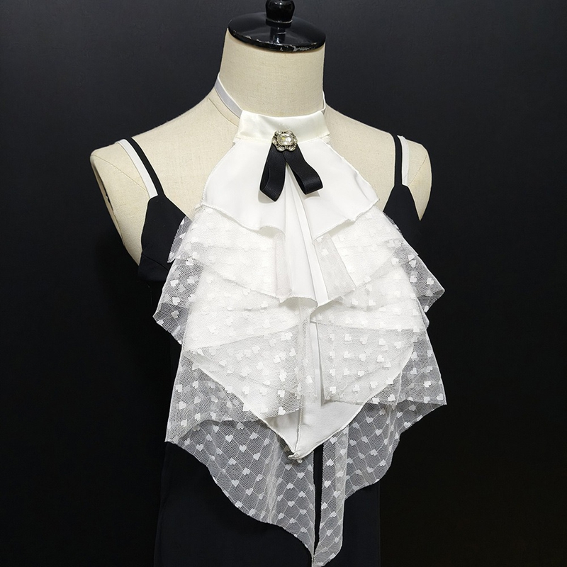 Collier de dentelle blanche su - Necklaces avis et prix