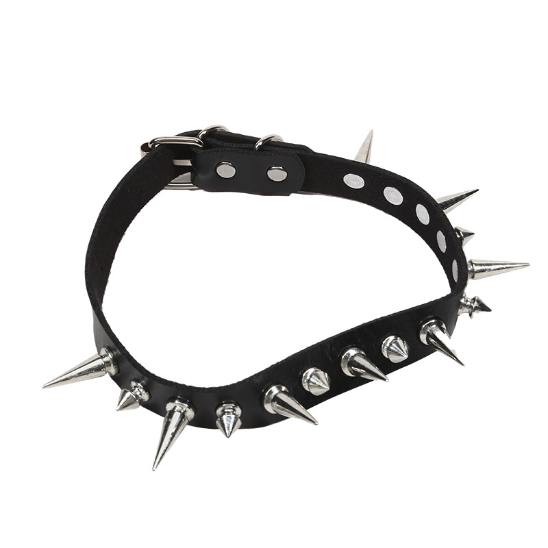 Collier ras du cou punk à long - Goth Punk Spike Choker avis et prix